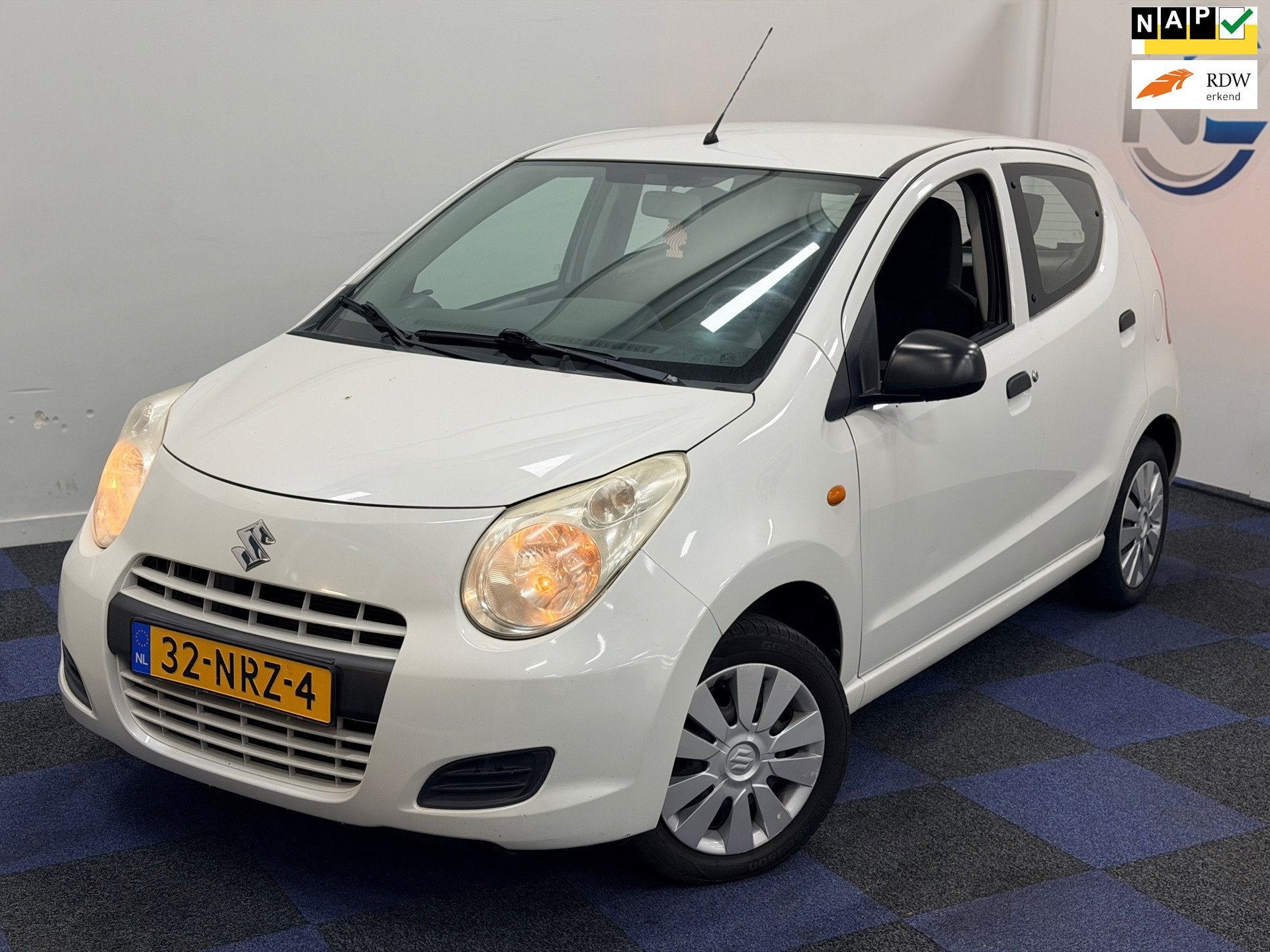 Suzuki Alto 1.0 Comfort Plus / AIRCO / NETTE AUTO / RIJDT SC, Voorwielaandrijving, Gebruikt, 200 kg, Origineel Nederlands