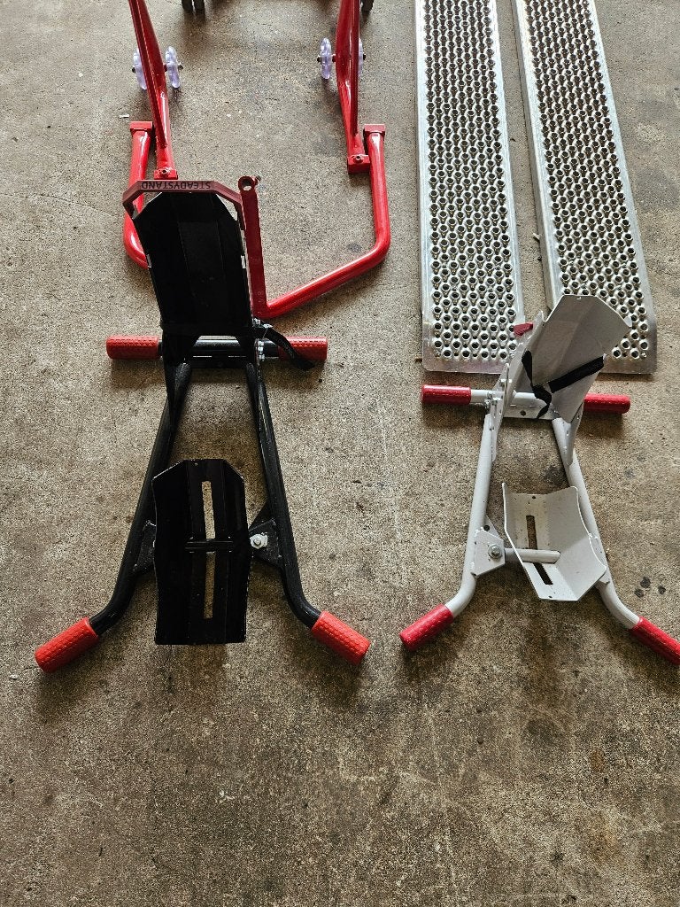 Helmen, motorkleding, mover XL, paddock stands, Motoren, Ophalen, Zo goed als nieuw