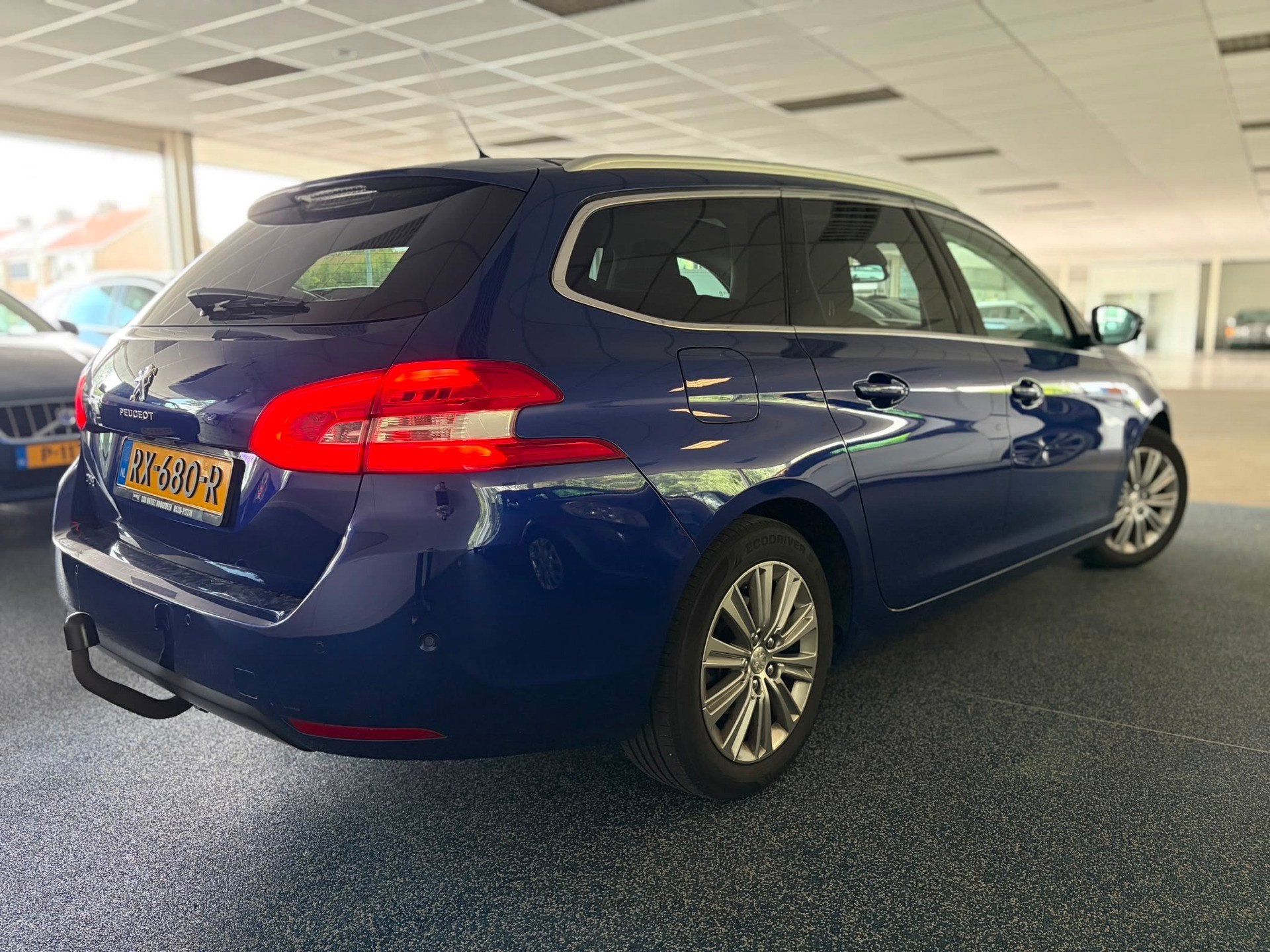 Peugeot 308 SW 1.2 PureTech Blue Lease Premium | Panoramadak, Voorwielaandrijving, Stof, Gebruikt, Euro 6