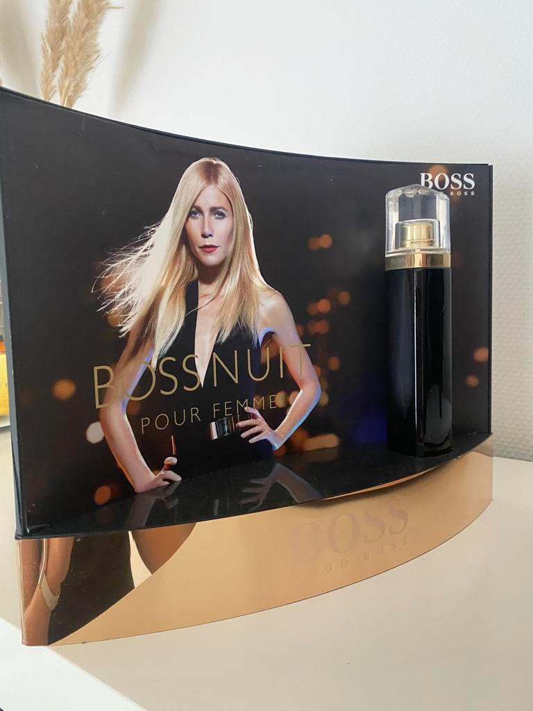 Hugo Boss Ma Vie Jour Nuit parfum decoratie driehoek, Ophalen of Verzenden, Zo goed als nieuw, Miniatuur