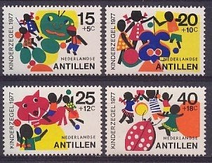 Nederlandse Antillen 551/4 postfris Kinderpostzegels 1977, Ophalen of Verzenden, Postfris