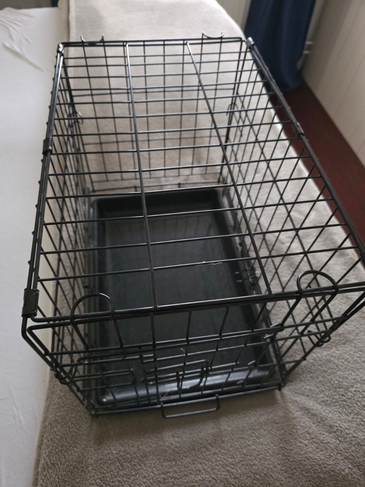 KLEINE BENCH VOOR KAT, HOND OF KONIJN ENZ., Dieren en Toebehoren, Ophalen of Verzenden