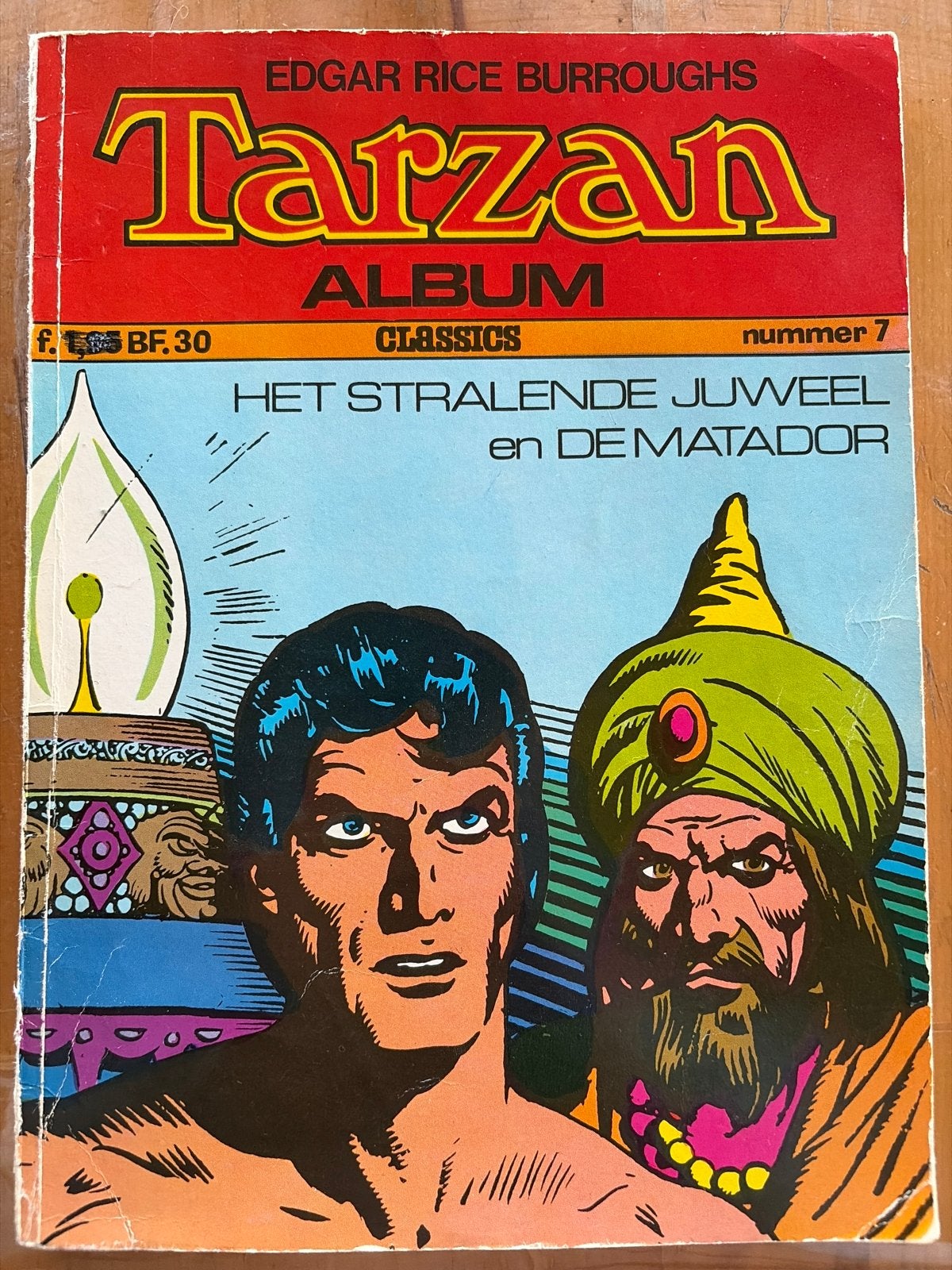 Tarzan Album Classics nummer 7 - Het Stralende Juweel, Boeken, Eén stripboek, Ophalen of Verzenden, Gelezen