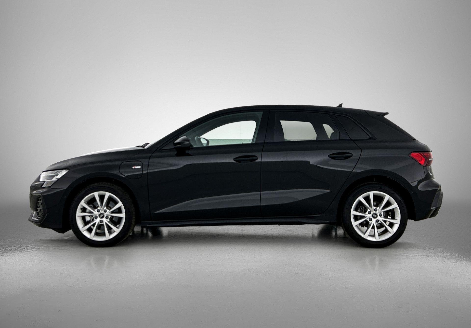Audi A3 Sportback 40 TFSI e S edition 204 PK | S-line | Auto, 12 maanden, 4 cilinders, Leder en Stof, Te koop