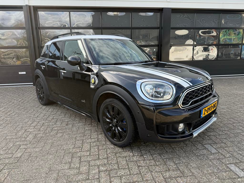 Mini Countryman Cooper SE All4 pano + voorruit verw automaat, 136 pk, Zwart, Countryman, Zwart