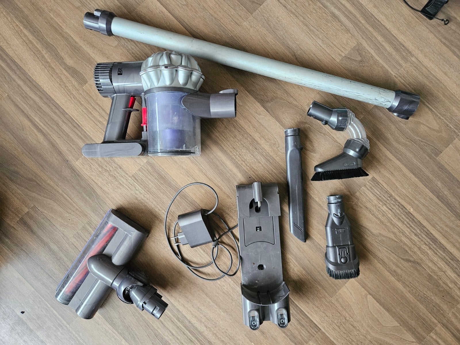 Dyson DC62