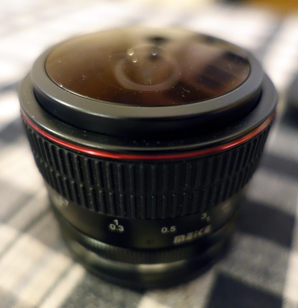 2 EOS-M EF-M Lenzen, 6.5 mm Fisheye f2.0, Meike 35 mm f1.7, Ophalen, Zo goed als nieuw, Groothoek Fisheye-lens
