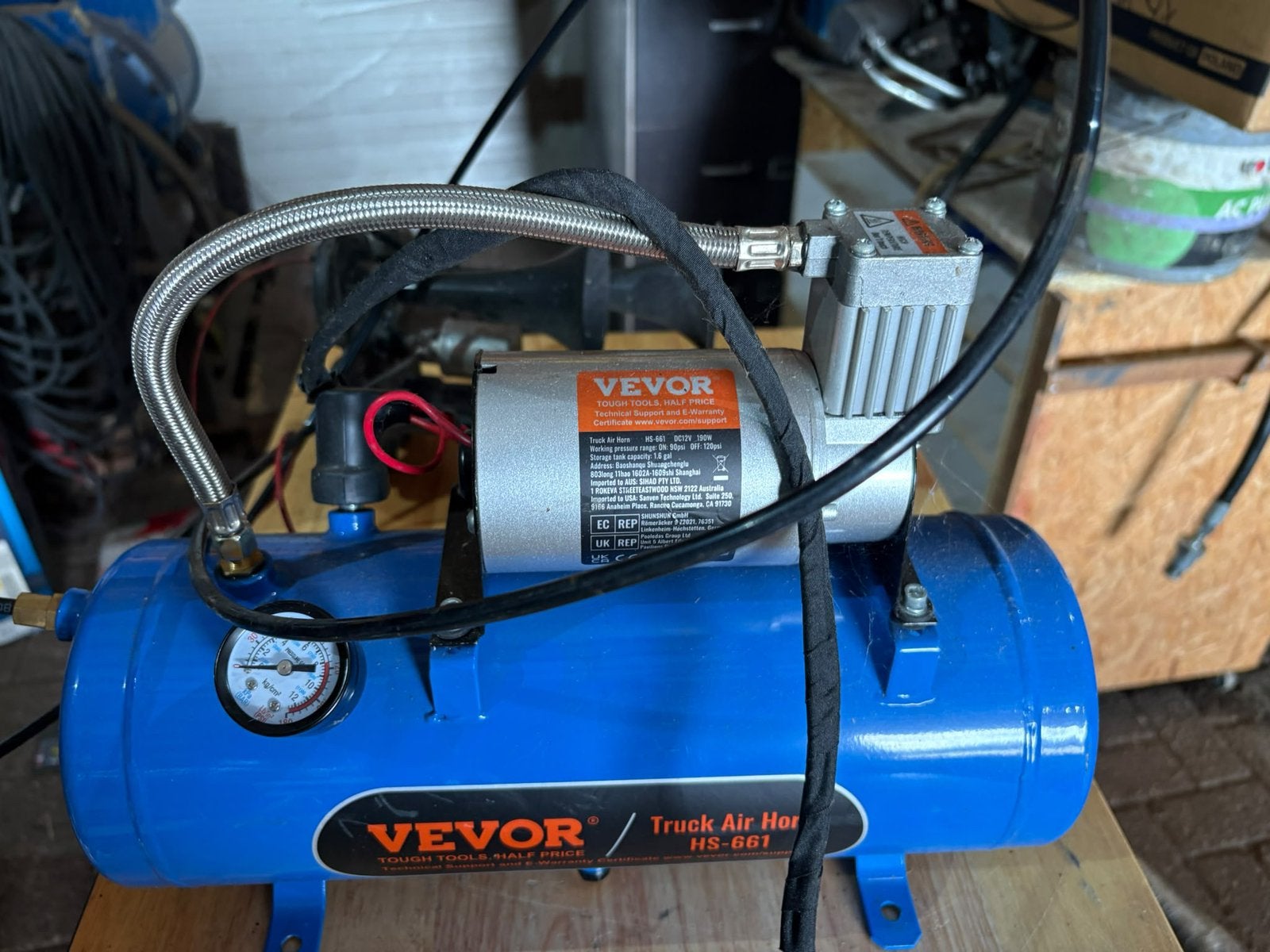 2x compressor met 1x luchthoorn, Minder dan 25 liter, Ophalen, Zo goed als nieuw, Minder dan 200 liter/min