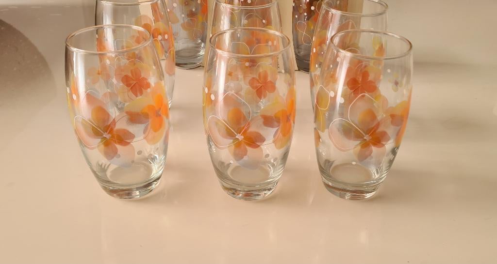 LAV drinkglazen bloemenprint pastel set van 9 splinternieuw, Glas of Glazen, Nieuw, Ophalen of Verzenden, Glas