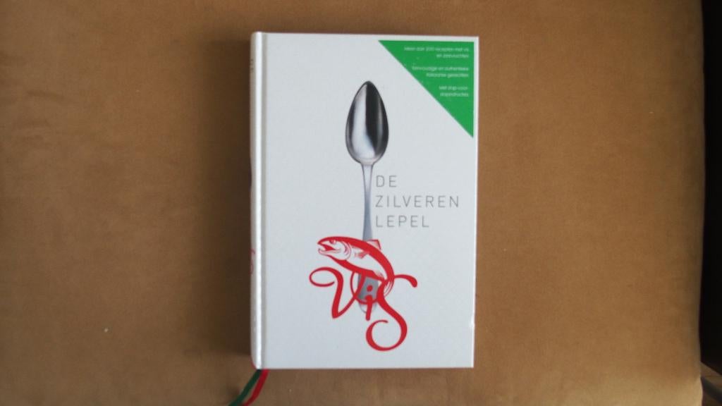 De zilveren lepel - Vis - Top kookboek, Italië, Hoofdgerechten, Ophalen of Verzenden, Zo goed als nieuw