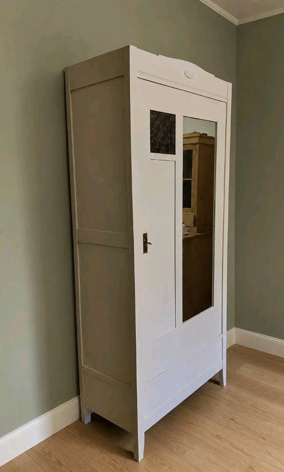 Strakke artdeco eendeurs spiegelkast kledingkast servieskast, Met deur(en), 200 cm of meer, Art-deco antiek brocante, Zo goed als nieuw