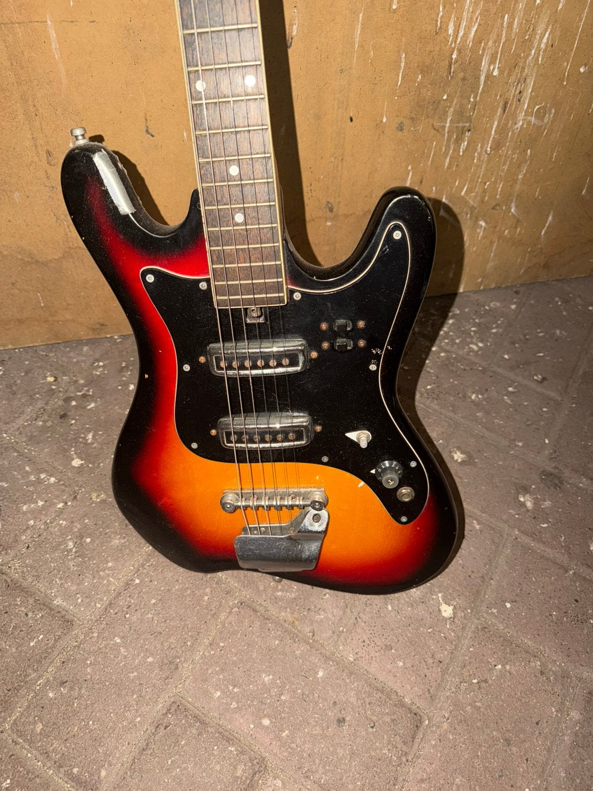 Vintage Horugel Elektrische Gitaar – Jaren ’70 – Korea, Ophalen, Zo goed als nieuw, Solid body, Overige merken