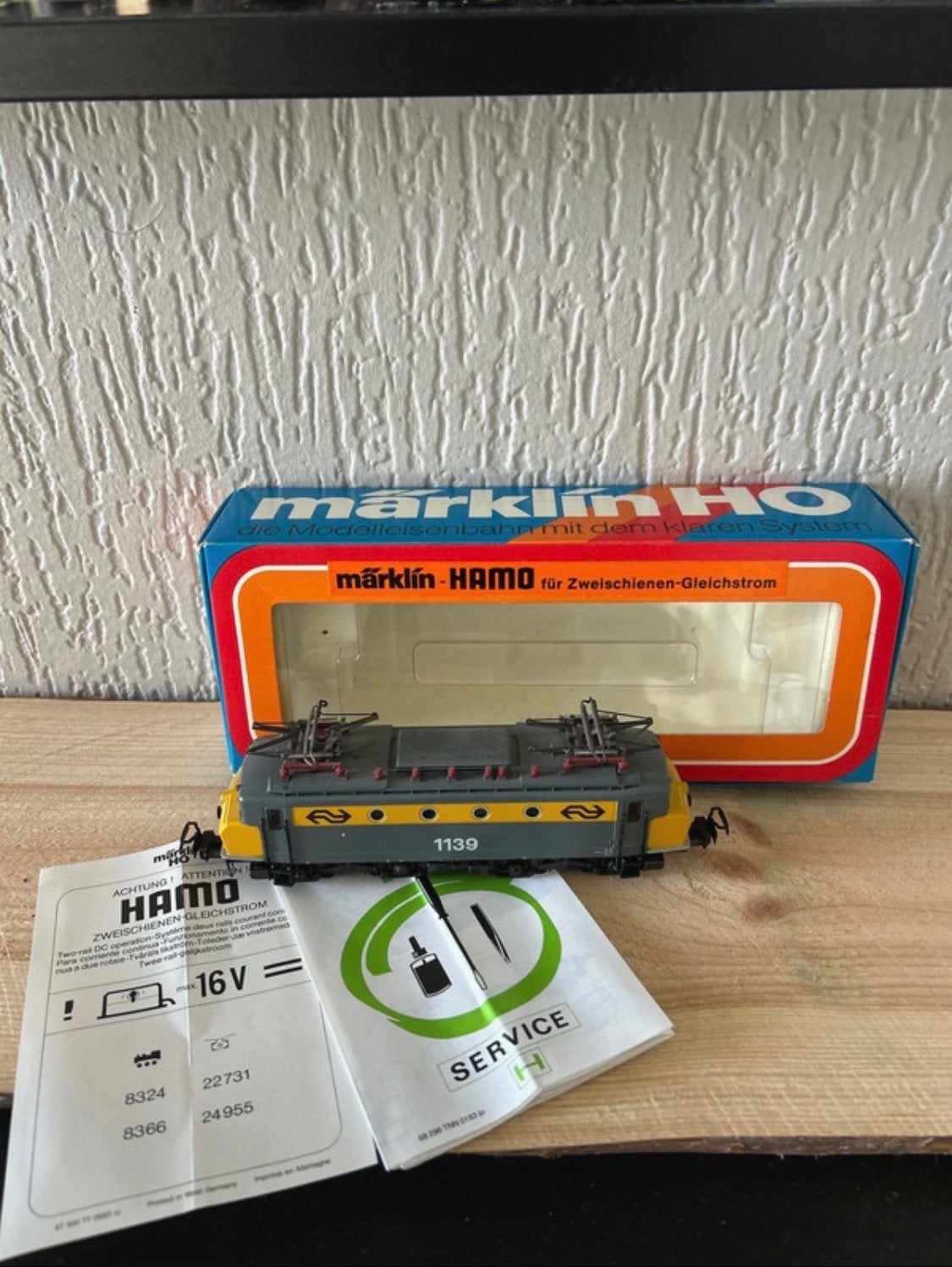 Märklin Hamo NS Locomotief 8324 Gelijkstroom, Verzenden, Zo goed als nieuw, Analoog, Märklin