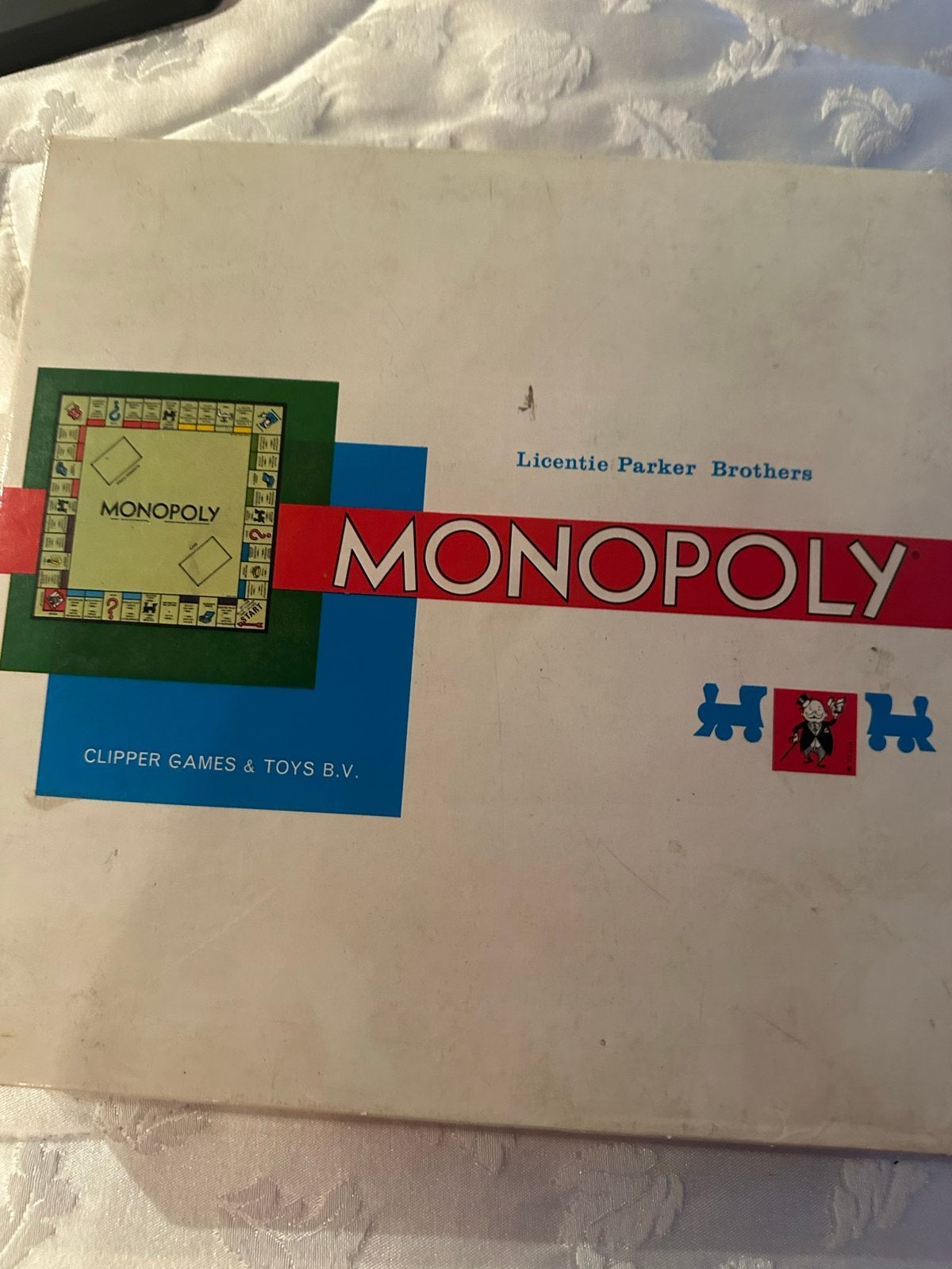 Monopoly oud model - Clipper Games & Toys B.V., Drie of vier spelers, Ophalen of Verzenden, Gebruikt