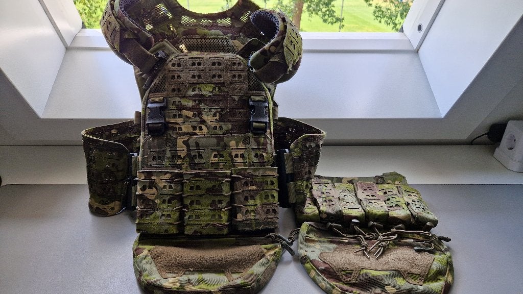 TKA: Novritsch Airsoft Plate Carrier - ACP Tropic en extra's, Ophalen of Verzenden, Overige soorten, Nederland, Kleding of Schoenen