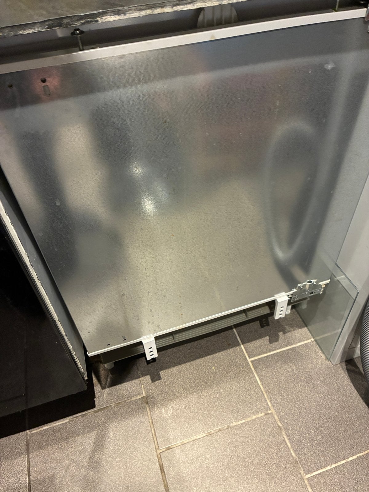 Siemens KU15LA65/02 Koelkast met vriesvak, Ophalen, Minder dan 85 cm, 100 tot 150 liter, Zo goed als nieuw