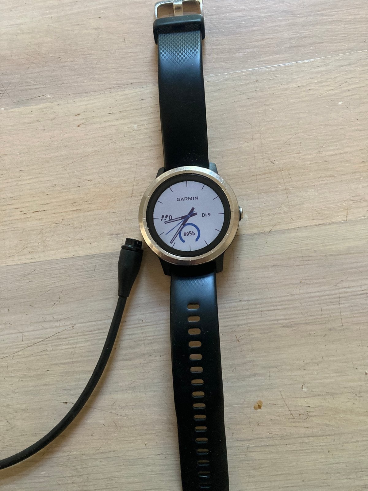 Garmin vivoactive 3, Ophalen, Zo goed als nieuw, Zwart, Android