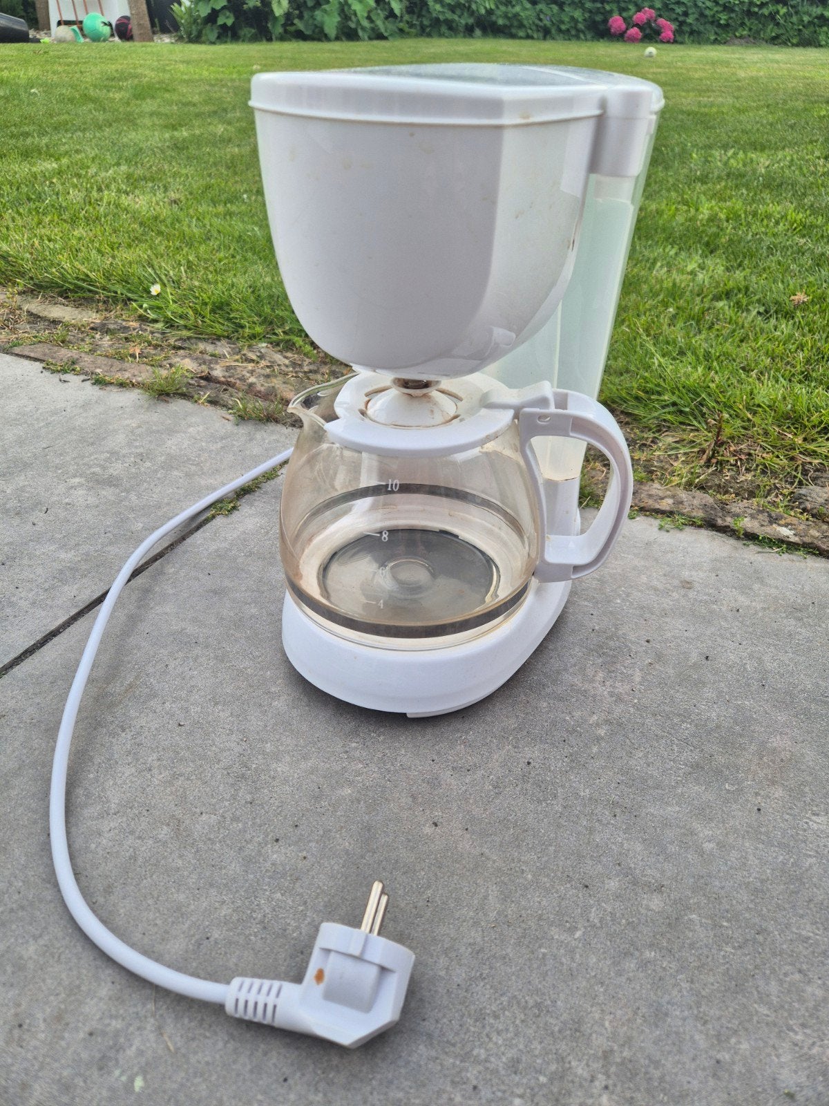 Koffiezetapparaat met ingebouwd filter, Ophalen, Koffiemachine