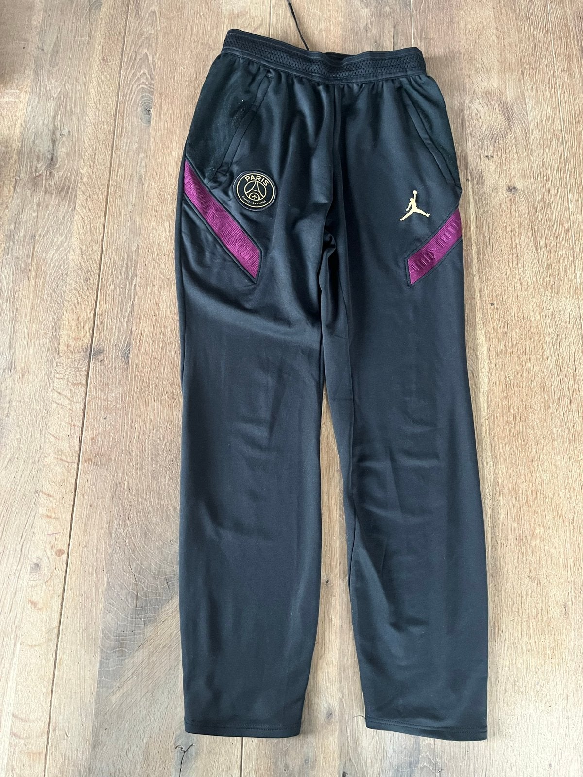Jordan x PSG trainingsbroek maat 137-147, Ophalen of Verzenden, Gebruikt, Jongen, Broek