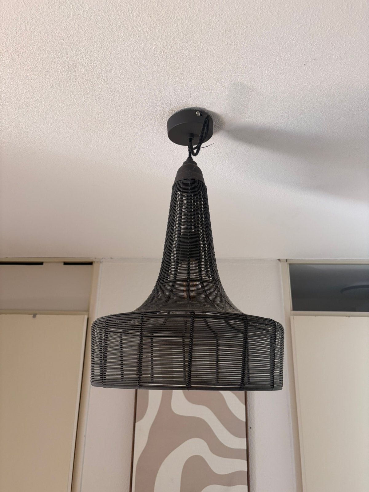Karwei zwarte metalen draadstaal hanglamp ZGAN, Ophalen of Verzenden, Zo goed als nieuw, Metaal, E27 (groot)