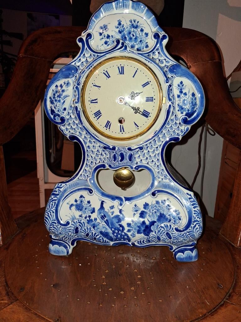 Porseleyne fles schoorsteen pendule 1910, Antiek en Kunst, Antiek | Klokken, Verzenden