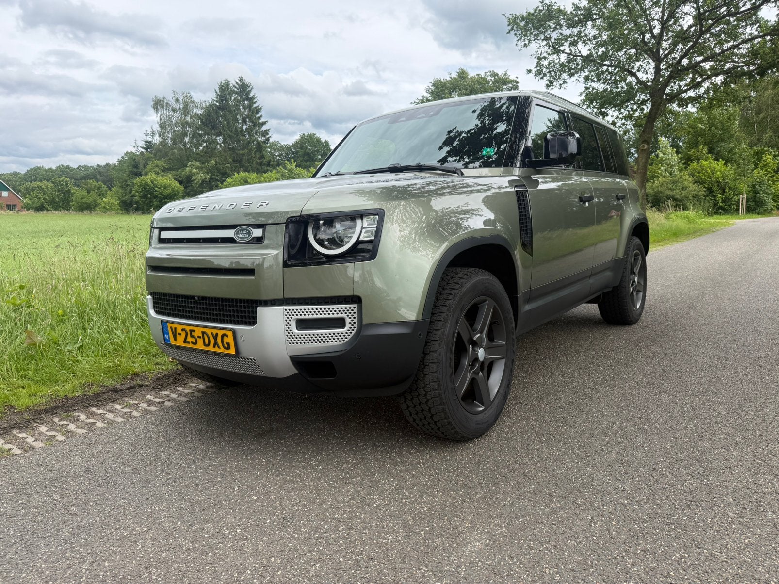 Landrover Defender 110, 3.0 D250 Nieuwstaat, Auto's, Automaat, Stof, Land Rover, Bedrijf