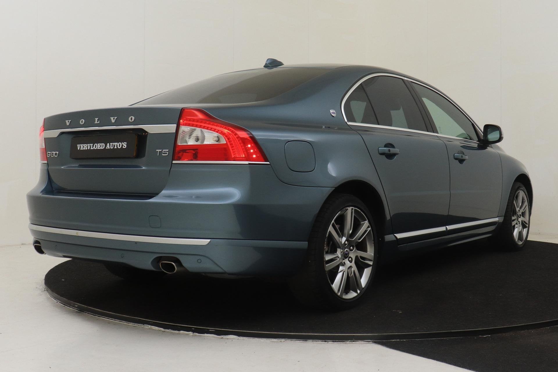 Volvo S80 T5 AUT. EXECUTIVE *LUXE!* -PANO.DAK|POWER-SEATS|GE, Euro 6, 4 cilinders, 1969 cc, Blauw