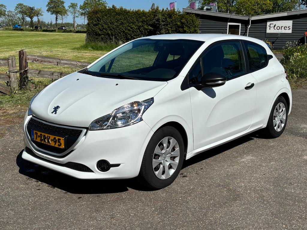 Peugeot 208 1.0 VTi Access - AIRCO / CRUISE / NAP / NW APK, Auto's, Peugeot, Voorwielaandrijving, Origineel Nederlands, 3 cilinders