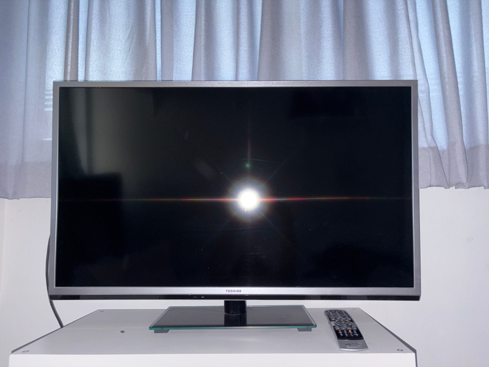 Toshiba 42 inch TV - Zo goed als nieuw, Ophalen of Verzenden, Zo goed als nieuw, 100 cm of meer, Toshiba
