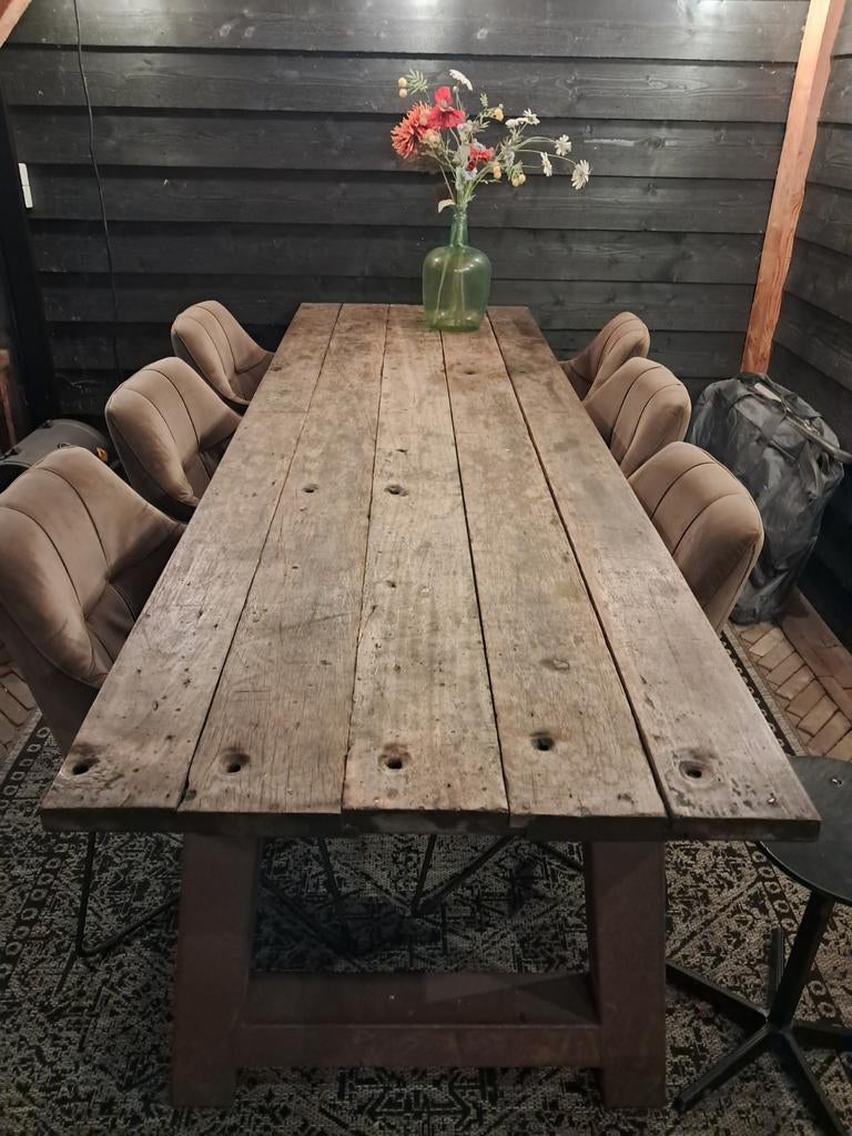 Oude wagonplanken tafel met 6 stoelen, Huis en Inrichting, Tafels | Eettafels, Ophalen of Verzenden
