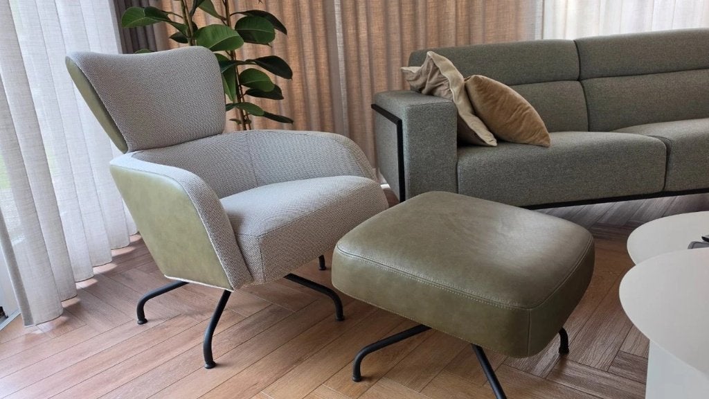 Harvink Fauteuil Clip Do + Hocker, Huis en Inrichting, Fauteuils, Zo goed als nieuw, Leer, 50 tot 75 cm, 75 tot 100 cm, Ophalen