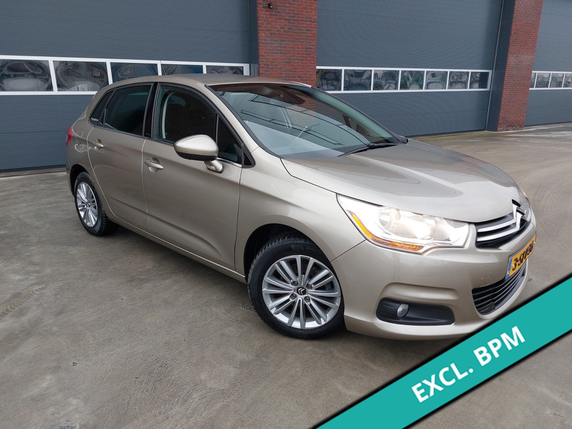 Citroen C4 1.6 VTi Ligne Business Export prijs ex BPM, Auto's, Voorwielaandrijving, Euro 5, Zwart, 4 cilinders