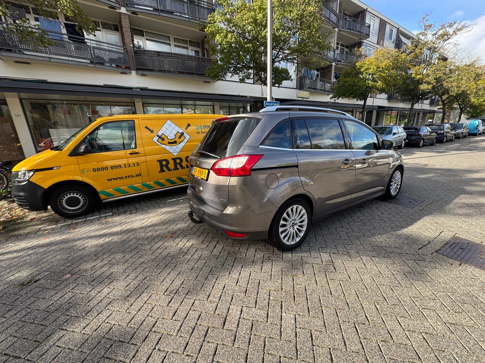 Ford Grand C-Max 1.6 Tdci 85KW 2012 Bruin, 4 cilinders, 7 stoelen, Origineel Nederlands, 115 pk