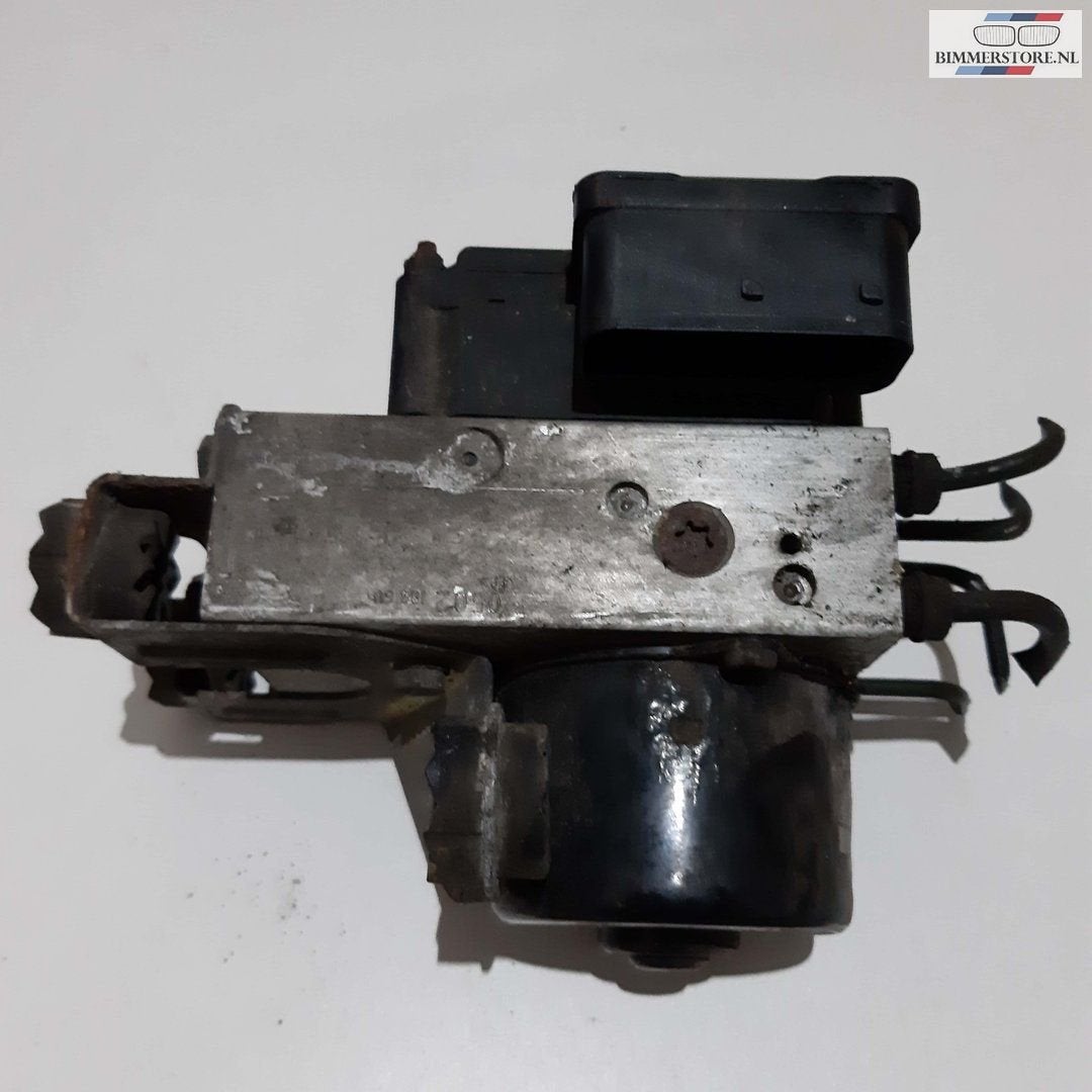 A pomp BMW 3-serie E46, Gebruikt, -, -, Ophalen of Verzenden