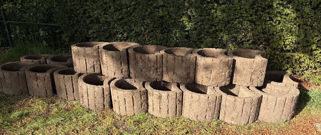 Plantenbakken Bloembakken stapelbaar van beton 21 stuks, Tuin en Terras, Bloembakken en Plantenbakken, Ophalen, Gebruikt, Minder dan 60 cm