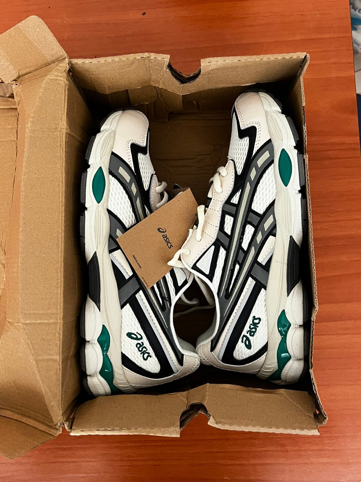 Asics gel nyc maat 42, Ophalen of Verzenden, Nieuw, Sportschoenen