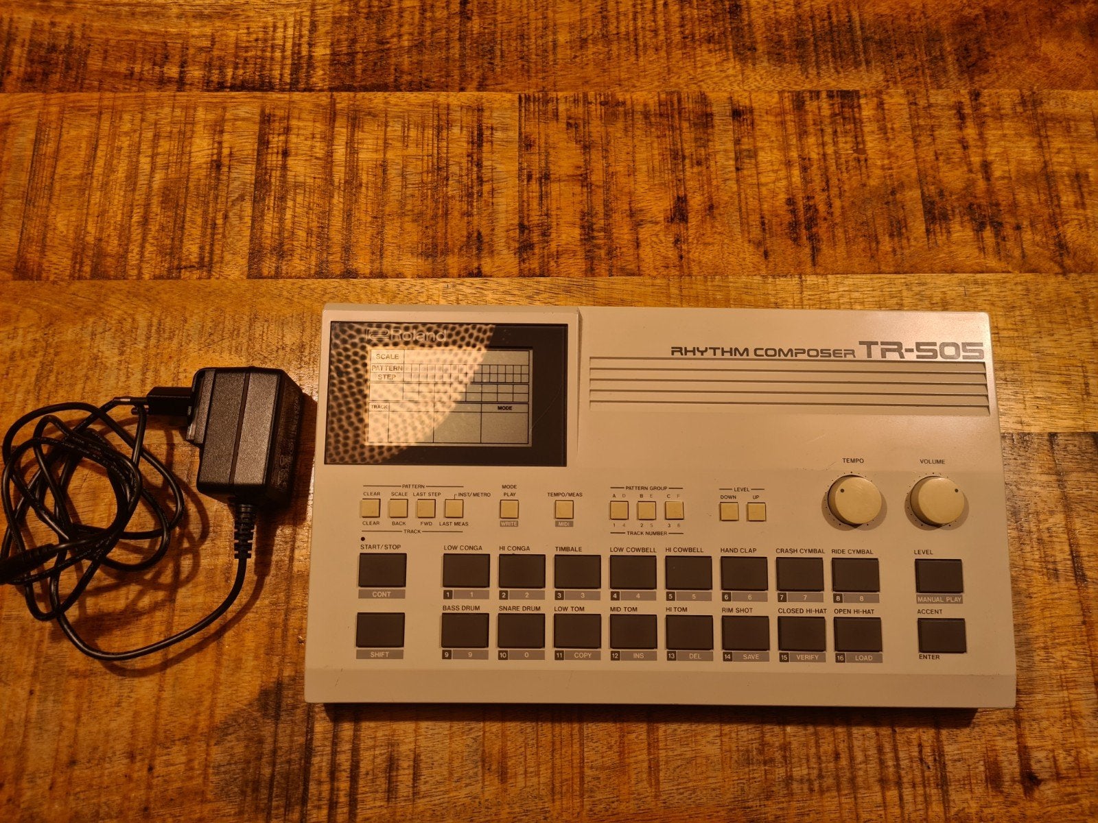 Roland TR-505 drumcomputer BIEDEN VANAF €150 A.U.B., Muziek en Instrumenten, Samplers, Ophalen of Verzenden, Gebruikt