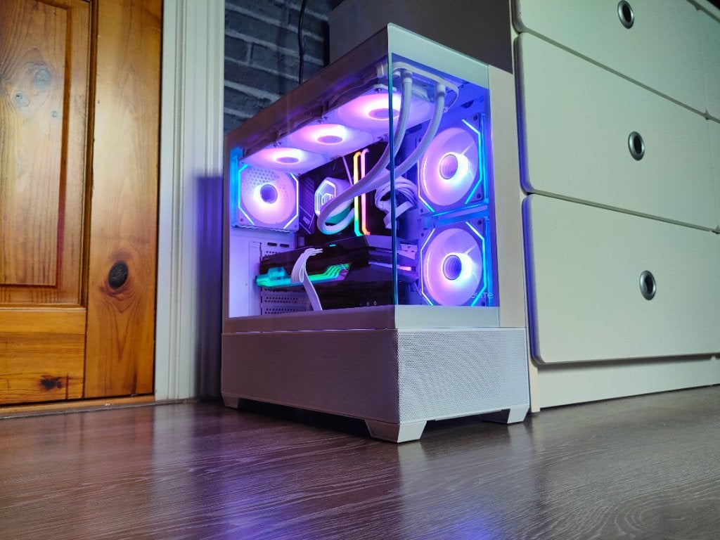 Foto 4 van Gaming Pc | Zotac RTX 3080 Ti | Intel Core i7-12700KF | 32Gb
