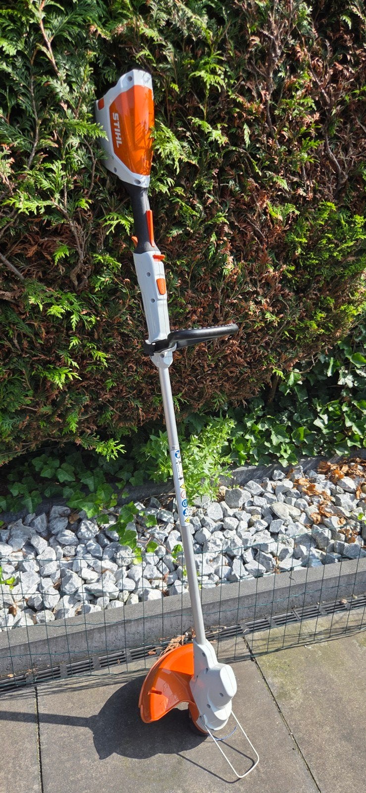 Stihl FSA 57 Kantenmaaier - Zo goed als nieuw (zonder accu), Ophalen of Verzenden