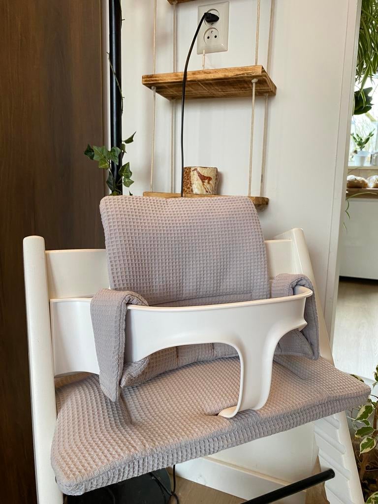 Lichtgrijs wafel kussens voor kinderstoel stokke tripp trapp, Ophalen of Verzenden, Nieuw, Meegroeistoel, Stoelverkleiner