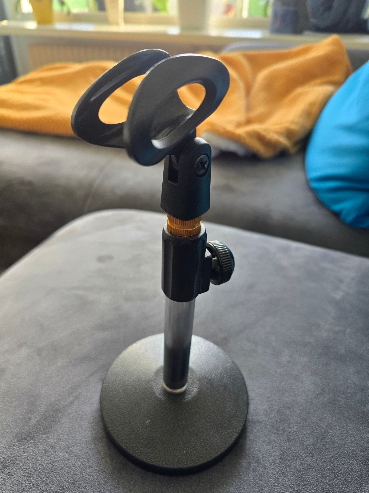 vintage microfoonhouder voor liefhebbers, Muziek en Instrumenten, Microfoons, Ophalen, Zo goed als nieuw