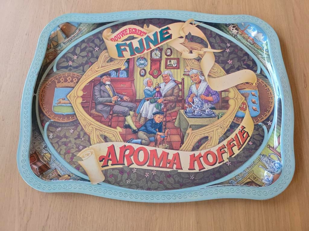 Prachtig vintage blikken Douwe Egberts Fijne aroma koffie €9, Ophalen of Verzenden, Zo goed als nieuw, Rechthoekig