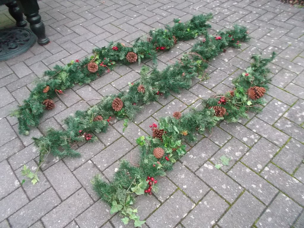 kerst guirlande - slingers 3 stuks 2x 1.60 mtr 1x1.30mtr, Diversen, Ophalen, Zo goed als nieuw