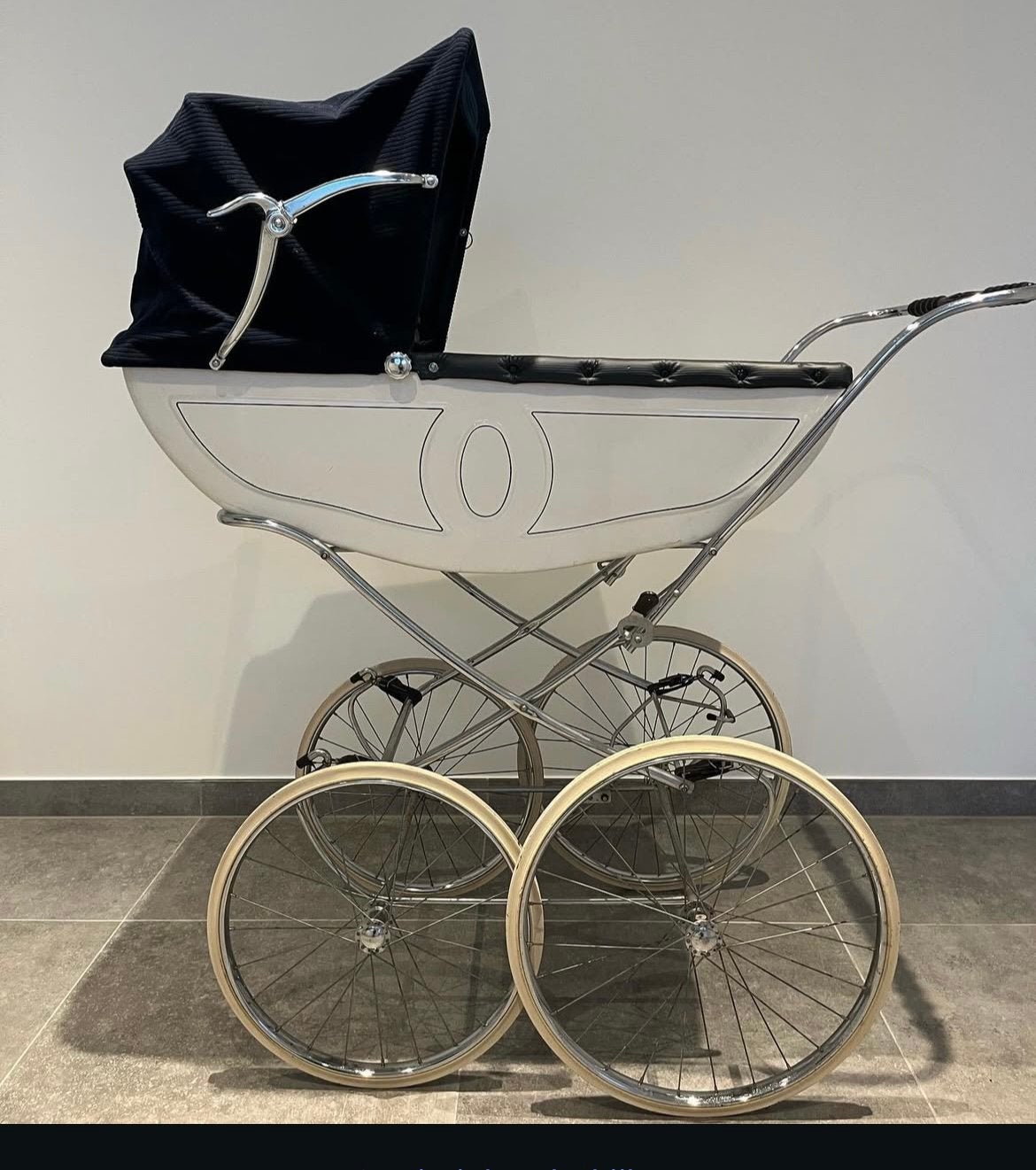 Prachtige antieke kinderkoets - kinderwagen, Ophalen, Zo goed als nieuw, Overige merken