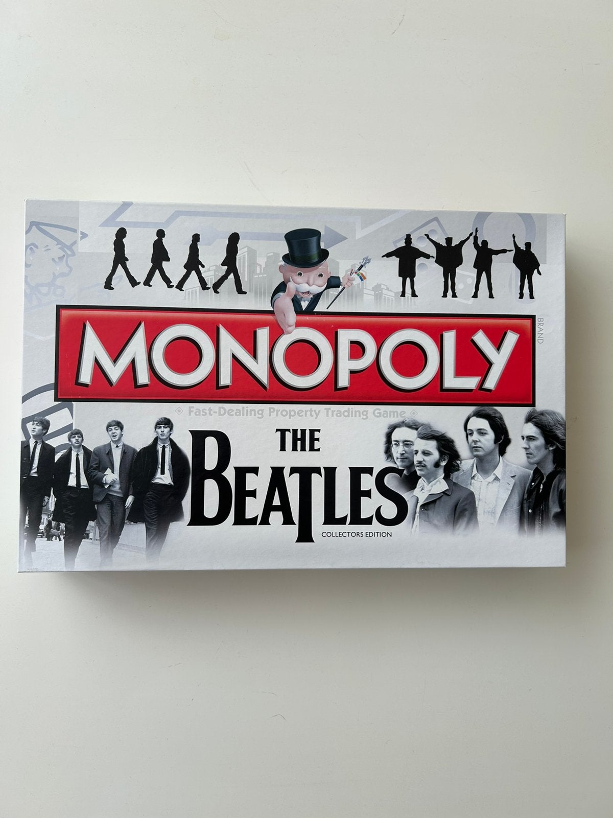 -Monopoly The Beatles- Collector’s Edition, Hobby en Vrije tijd, Gezelschapsspellen | Bordspellen, Drie of vier spelers, Ophalen of Verzenden