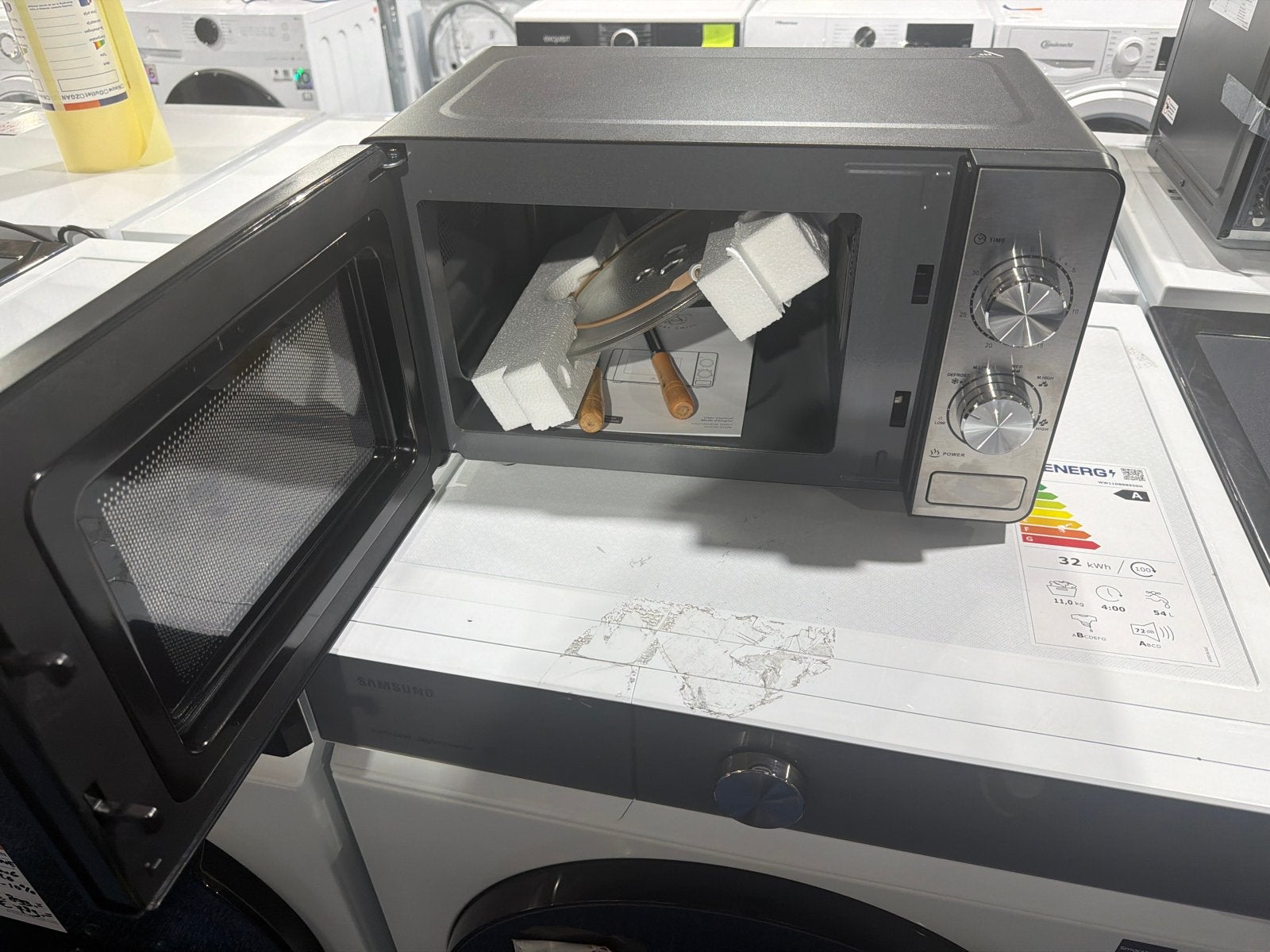 Compacte Magnetron - Ideaal voor kleine keukens, Witgoed en Apparatuur, Magnetrons, Gebruikt, Minder dan 45 cm, Ophalen of Verzenden