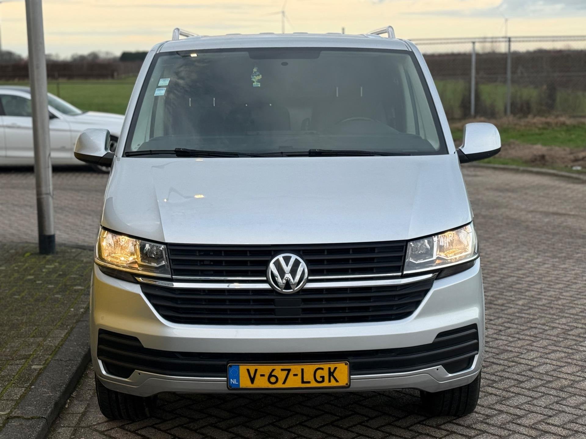 Volkswagen TRANSPORTER 2.0 TDI L1H1 150PK Automaat Highline, Auto's, USB, Gebruikt, 4 cilinders, 150 pk