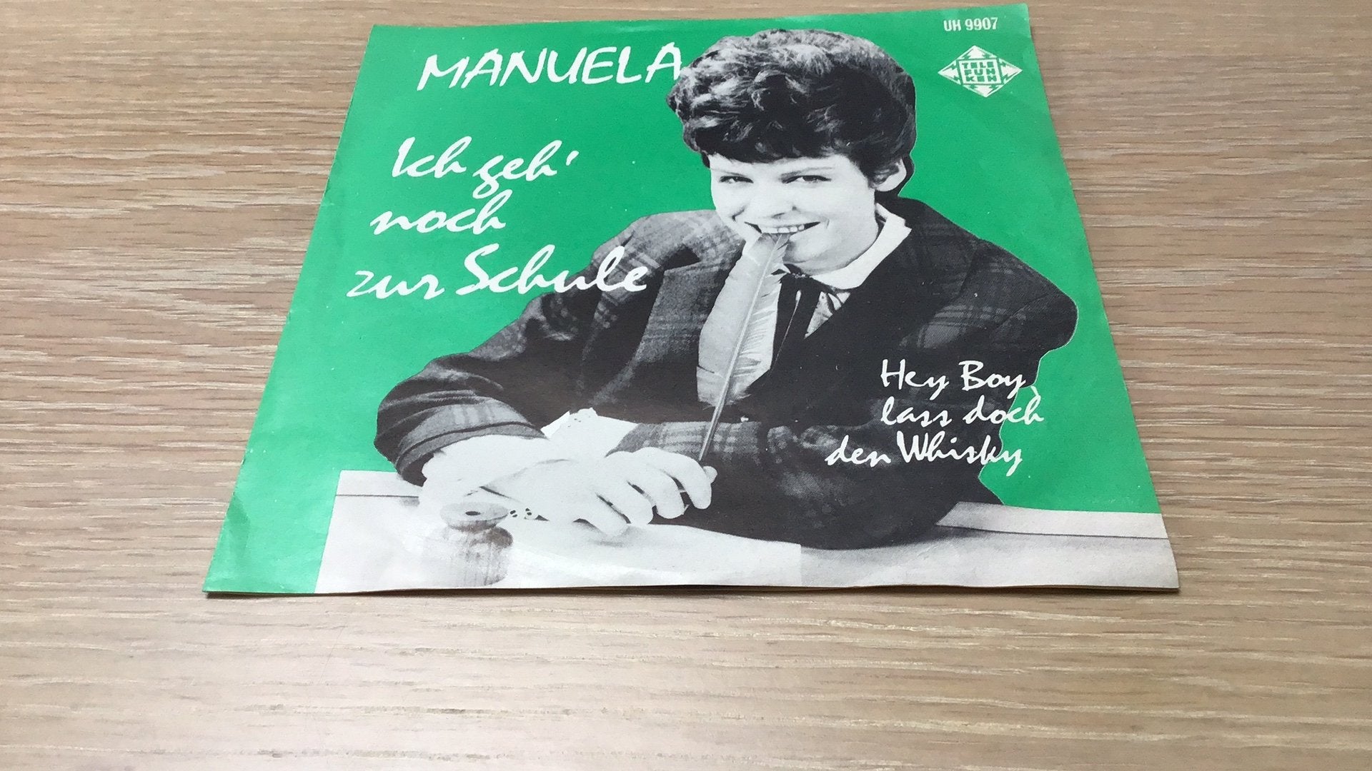 MOOIE SINGLE VAN MANUELA: ICH GEH’ NOCH ZUR SCHULE, Ophalen of Verzenden, Zo goed als nieuw, Overige formaten, Levenslied of Smartlap