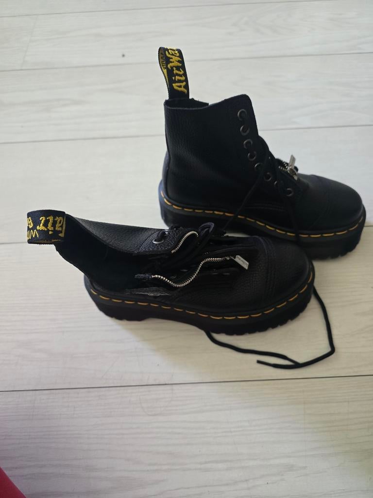 Dr martens, Doe-het-zelf en Verbouw, Ophalen of Verzenden, Nieuw