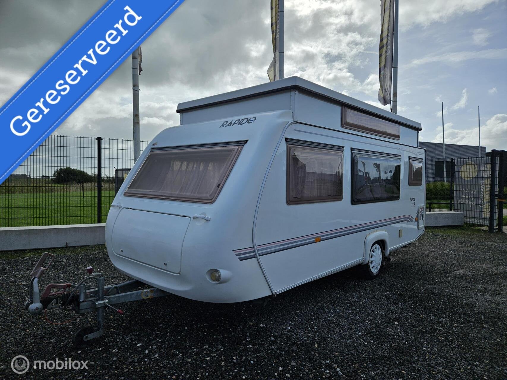 RAPIDO CLUB 42 EVOLUTION|HEFDAK|MOVER||LUIFEL|VOORTENT|VAST, Caravans en Kamperen, Vast bed, Bedrijf, 750 - 1000 kg, Rapido